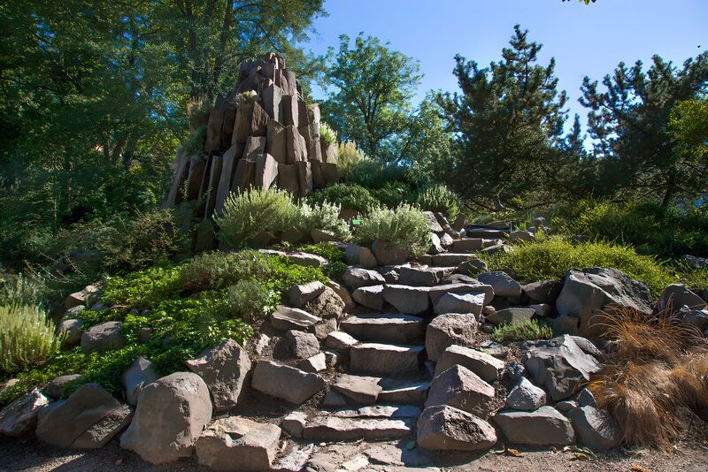 Serene Rock Garden Retreat