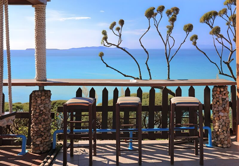 Serene Coastal Retreat