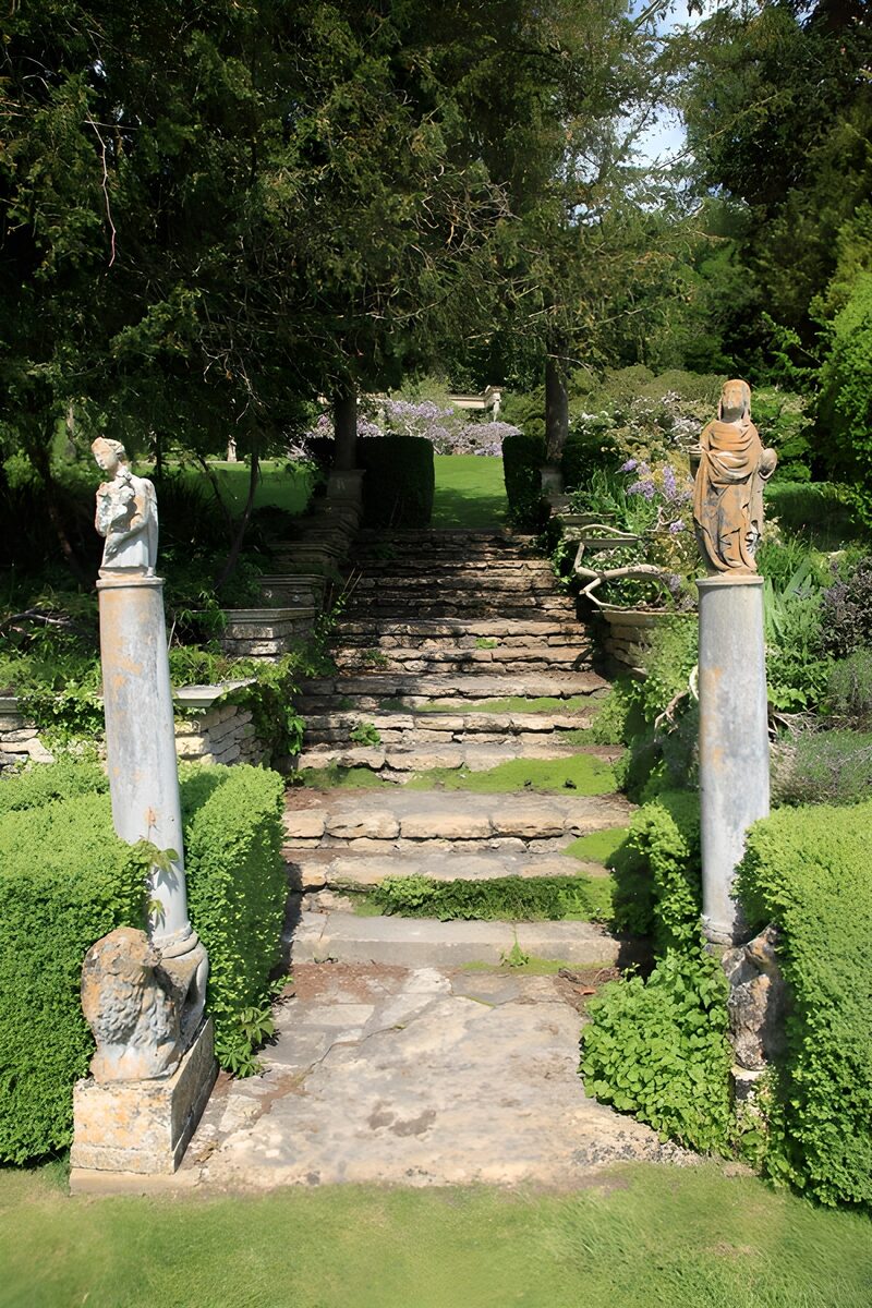 Serene Garden Pathway