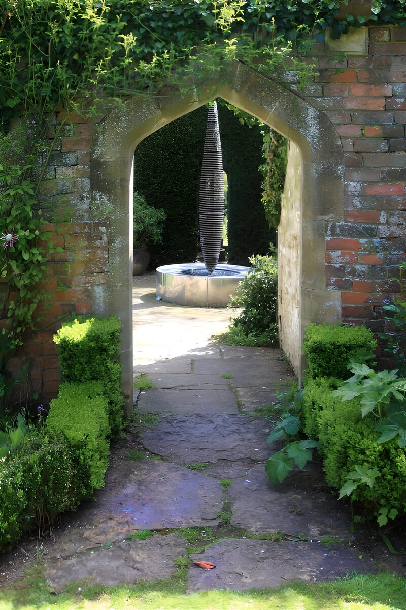 Serene Garden Archway View