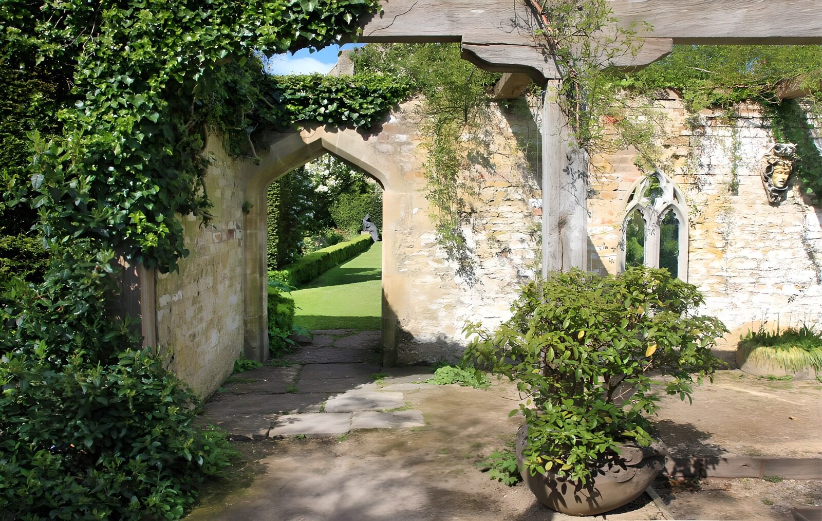 Serene Garden Archway