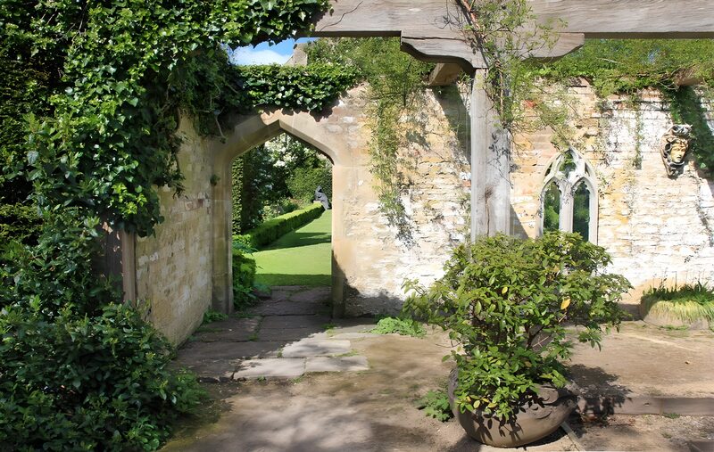 Serene Garden Archway
