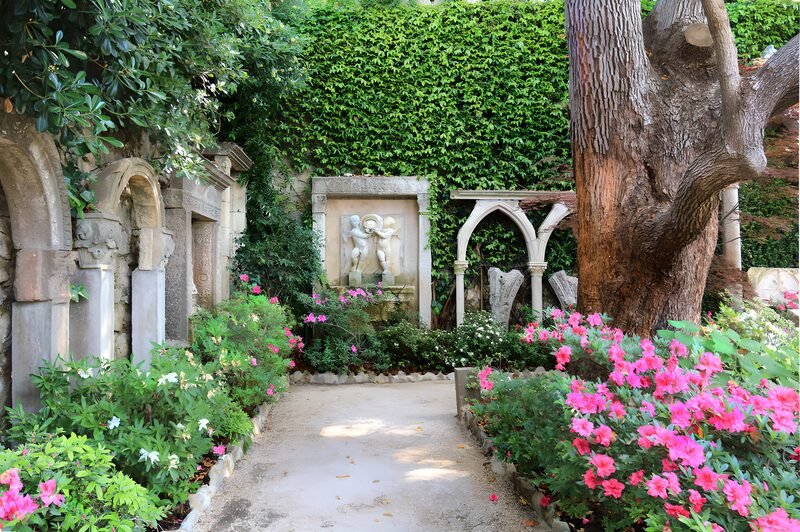 Serene Garden with Stone Sculpture