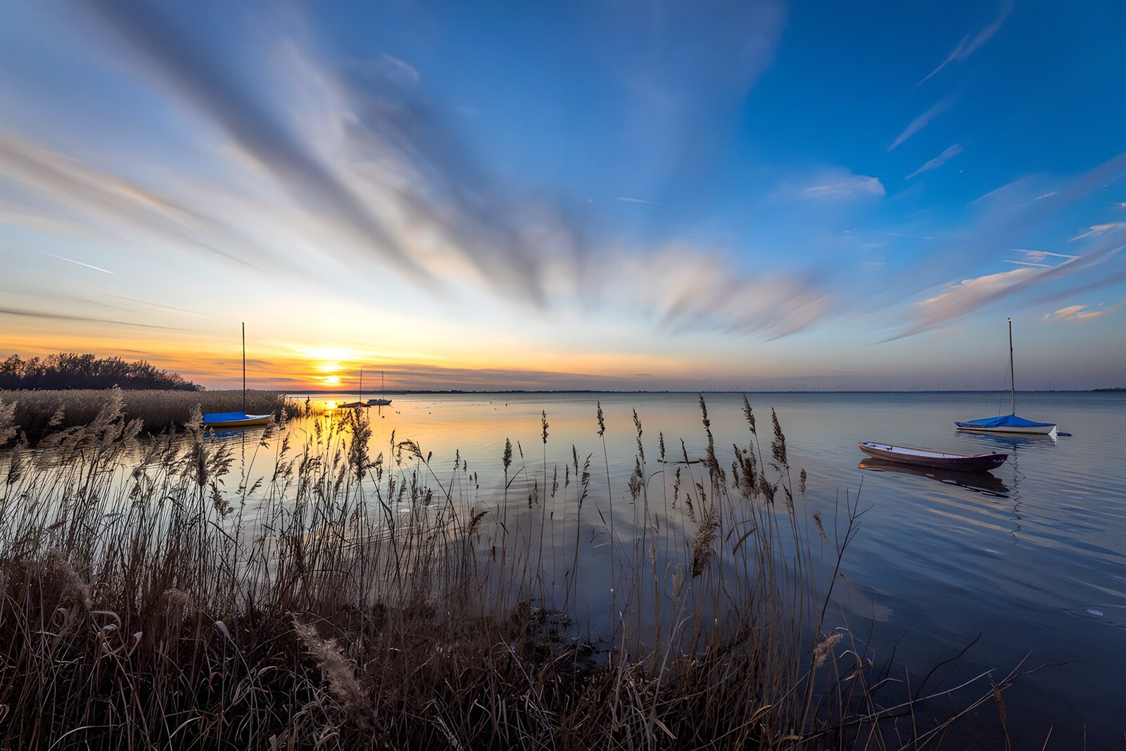 Serene Sunset Over Tranquil Waters